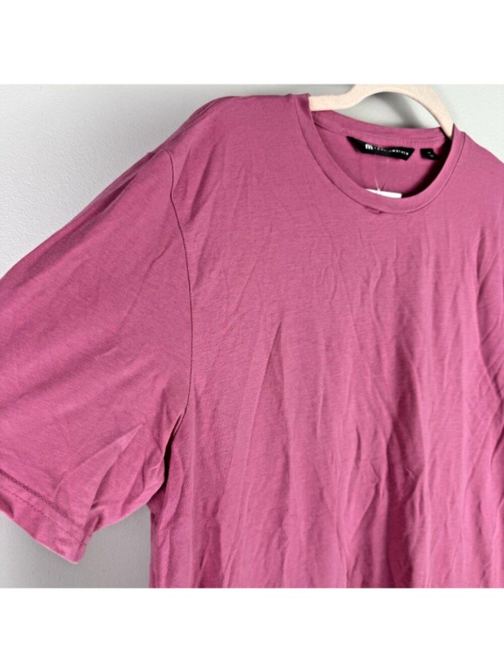 TravisMathew Men Mauve Pink Crew Neck T-Shirt Medium Modal Cotton Golf Flaw - Picture 4 of 9